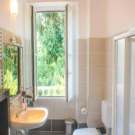 Apartment Palazzina Giardinolago *