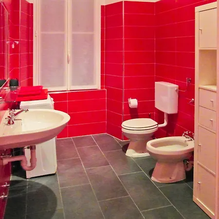 Palazzina Giardinolago Apartment *