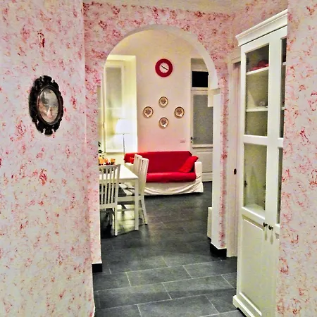 Palazzina Giardinolago * グラヴェドーナ